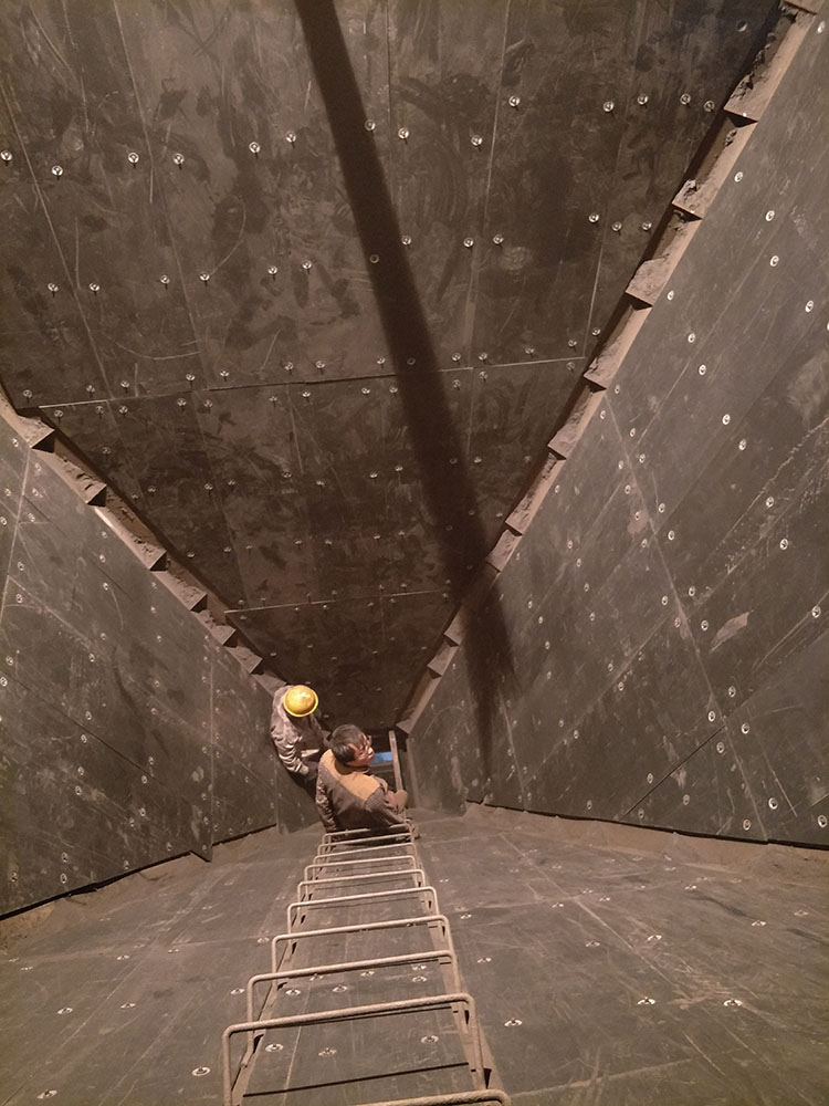 煤倉(cāng)、料倉(cāng)襯板應(yīng)用案例